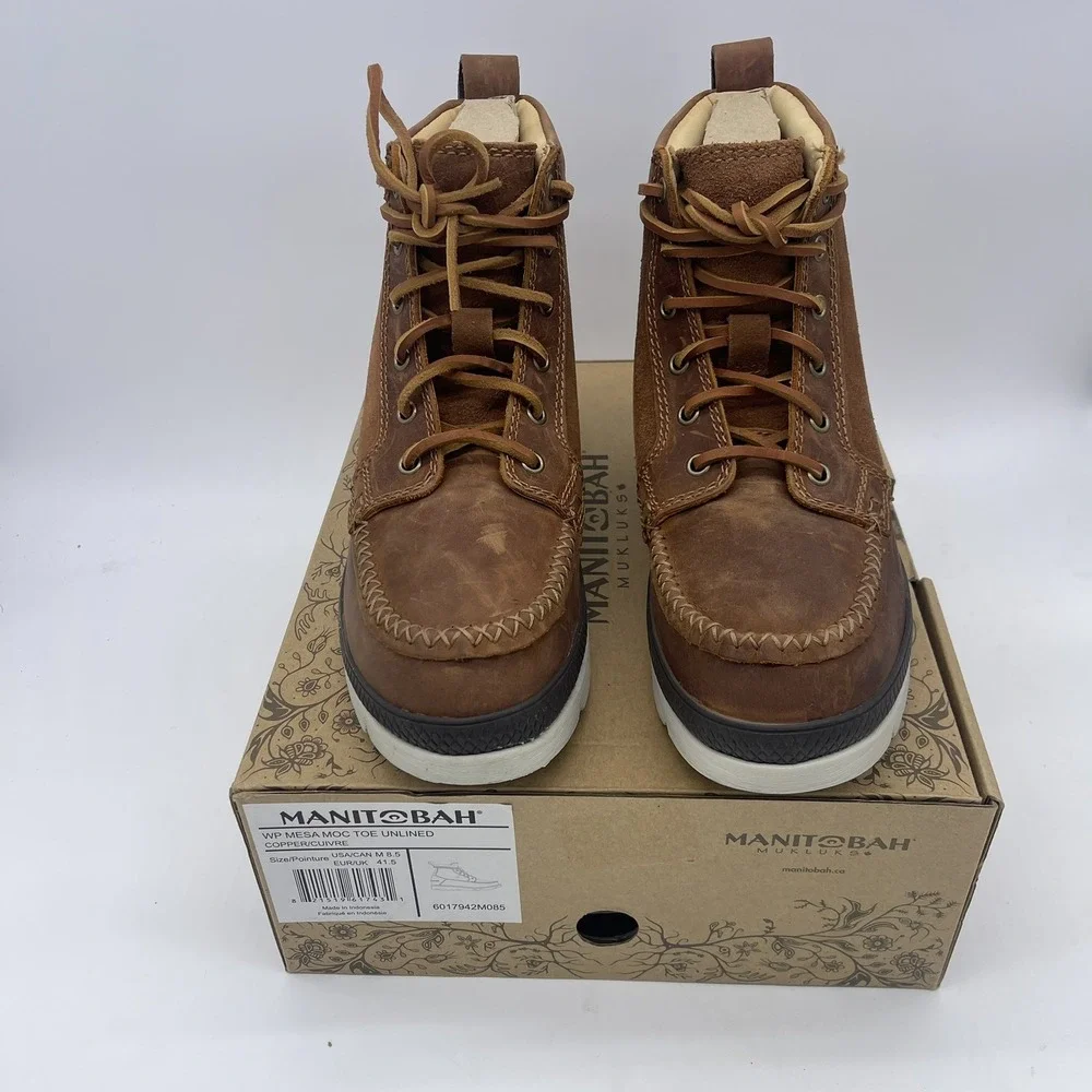 New Men's Manitobah Mukluks Mesa Moc Toe Waterproof Leather Boot‎ Oak/Chene, 10